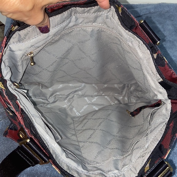 RARE Baggallini Scarlet Cheetah leopard shoulder Bag - Picture 7 of 12